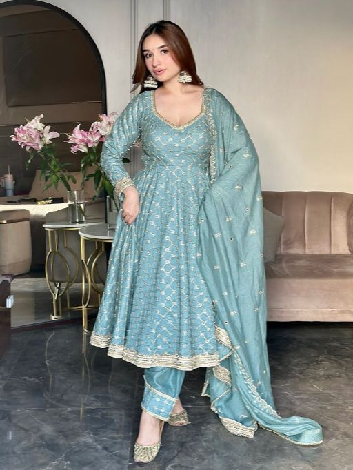 Vardan Ethnic SR 525 Readymade Heavy Georgette Embroidery Gown