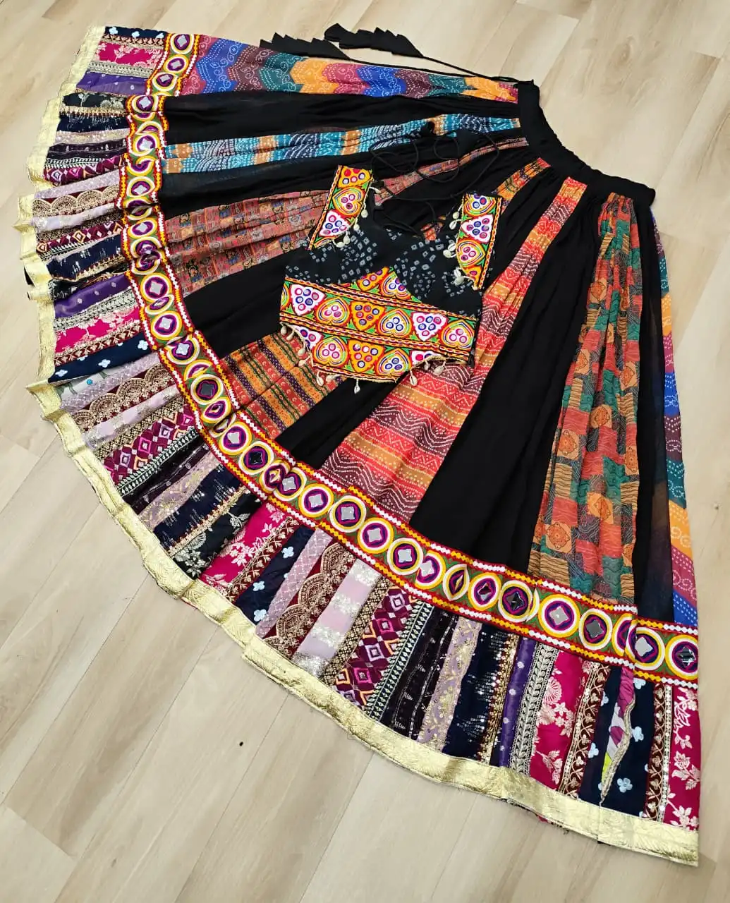 Vardan Ethnic Georgette Kutchi Gamthi Printed Navratri Lehenga Choli - Image 9