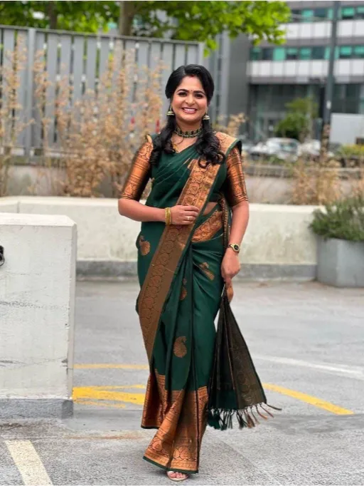 KP-R Creation KP-R 145 Wholesale Jacquard Lichi Silk Saree Collection - Image 6