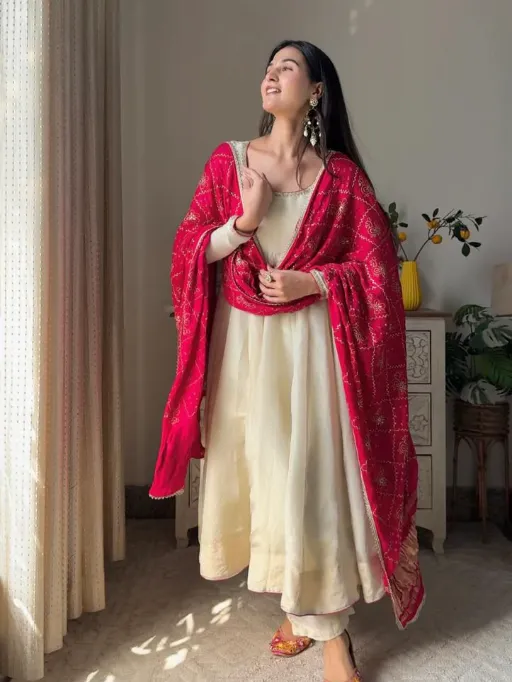 LEEMBOGEE LG-2016 Chinon Gown Collection - Image 9