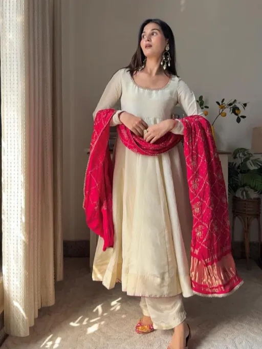 LEEMBOGEE LG-2016 Chinon Gown Collection