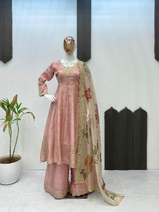 LG LeemboGee LG 1981 Readymade Designer Chinon with Sequence Gown Catalog