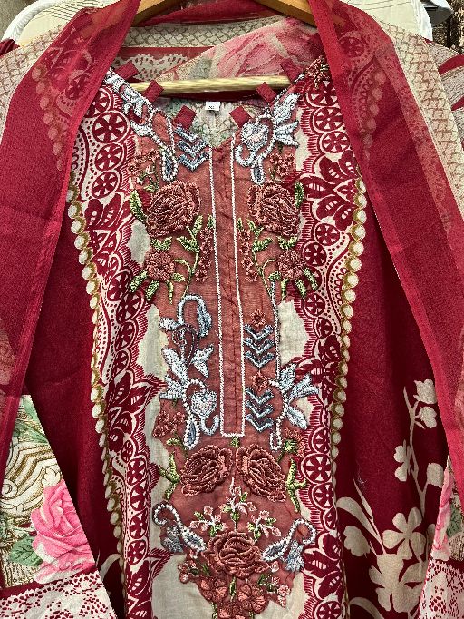 Maria B D.No 1024 Readymade Cotton Embroidery Pakistani Suit Collection — Wholesale Salwar Suits, MARIA.B wholesale from Surat — view 5