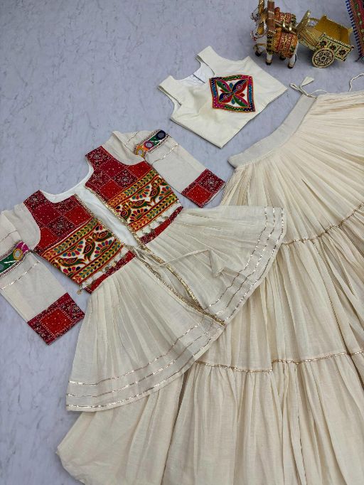 Src 120 Pure Cotton Navratri Gamathi Worked Lehenga Choli - Image 4