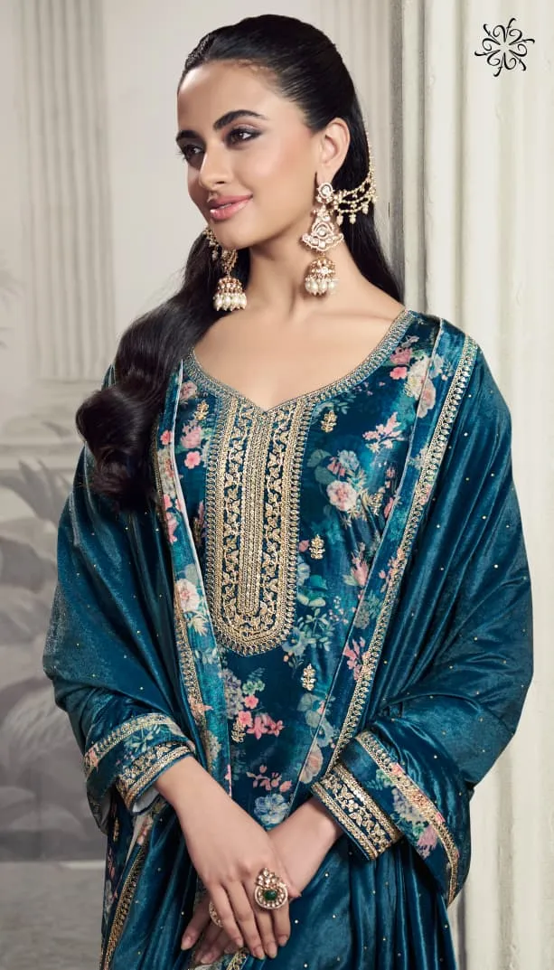 Vinay Kuleesh Charvi Digital Print Velvet Salwar Kameez - Image 11