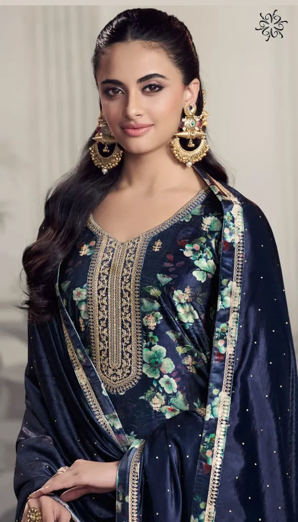 Vinay Kuleesh Charvi Digital Print Velvet Salwar Kameez - Image 6