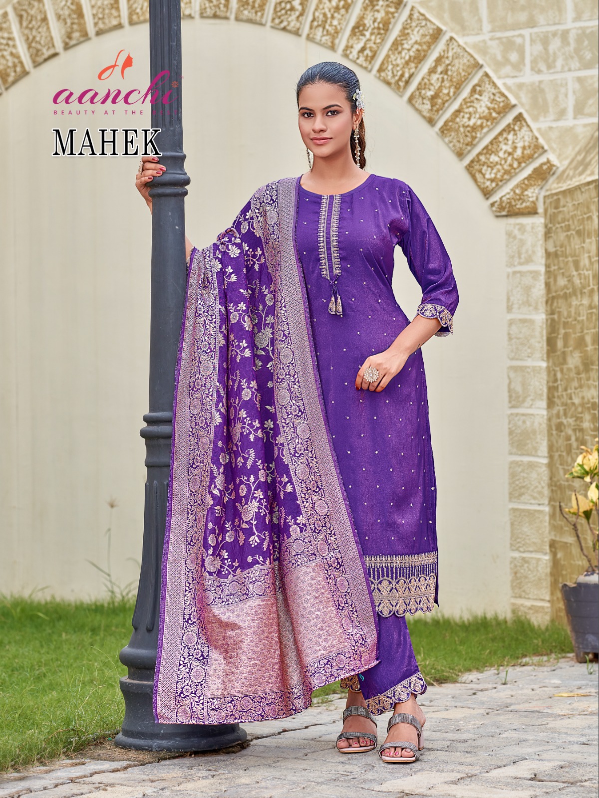 AANCHI Mahek Wholesale Straight Roman Shimmer Kurti With Bottom Dupatta
