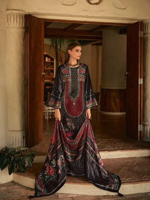 Aiqa The New Vintage Wholesale Velvet Digital Print Fancy Work Salwar Kameez