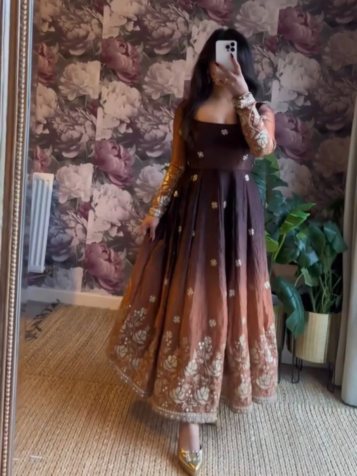 Beautiful Chinon Silk Anarkali Salwar Suit Set with Dupatta - Image 2