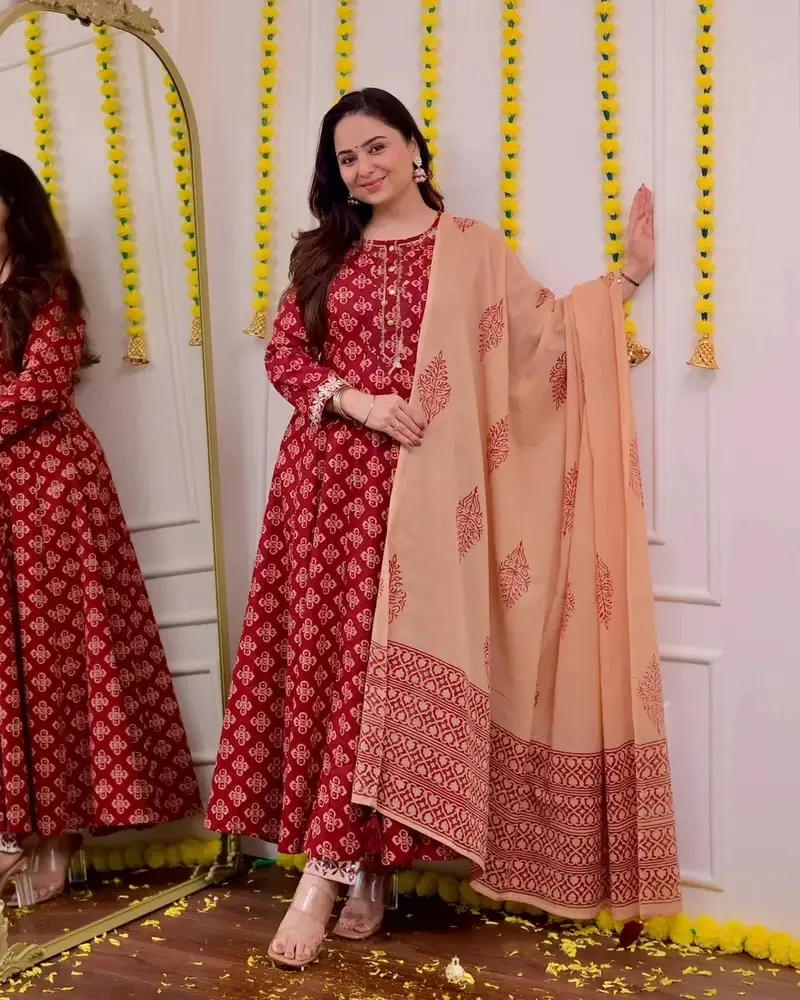 Dhruvi 406 Viscose Festival Wear Kurti Pant And Dupatta Catalog