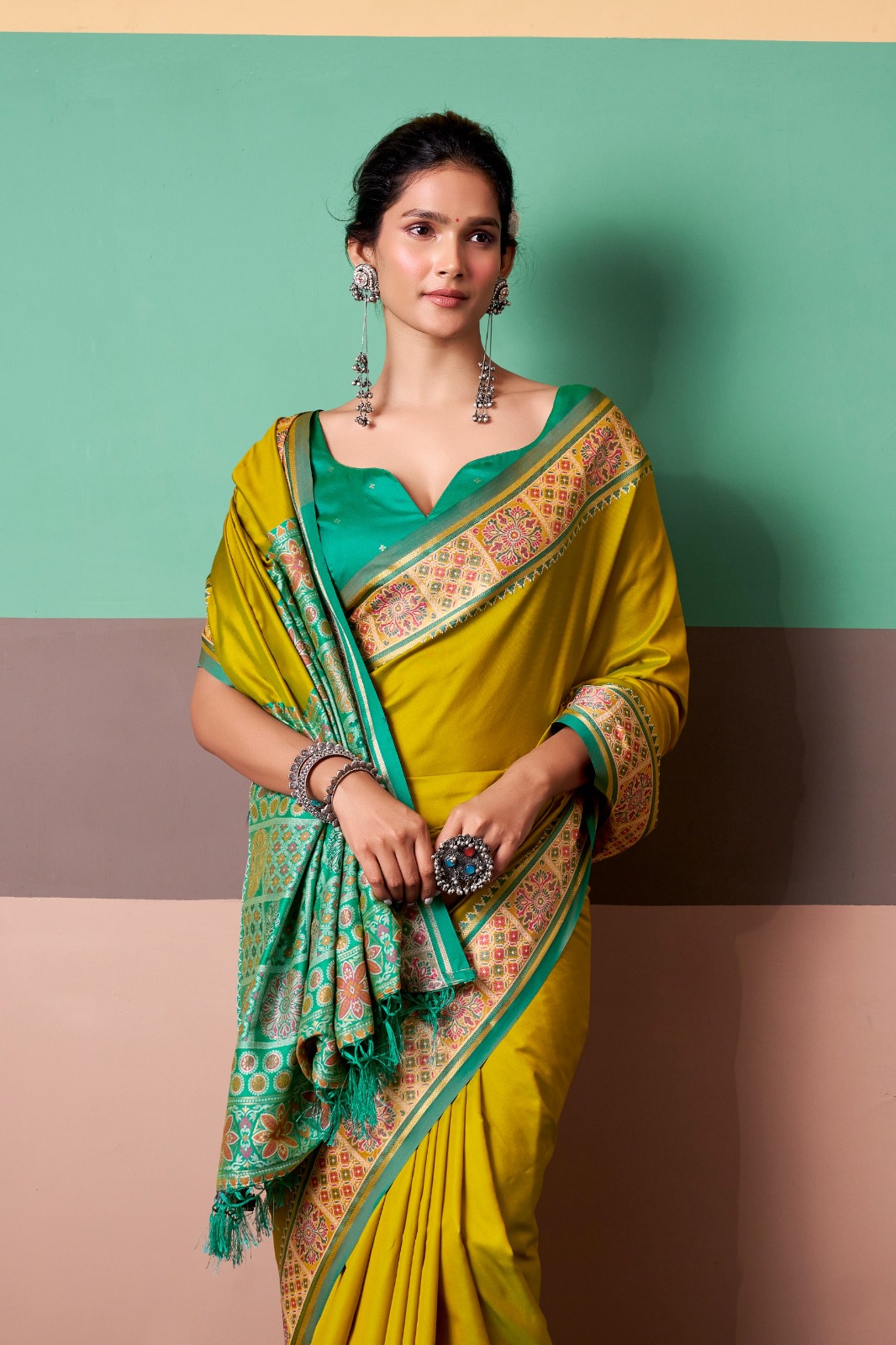 Rajpath Vrindavan Silk Vol 3 Patola Silk Party Wear Saree — Wholesale Sarees, Rajpath wholesale from Surat — view 9