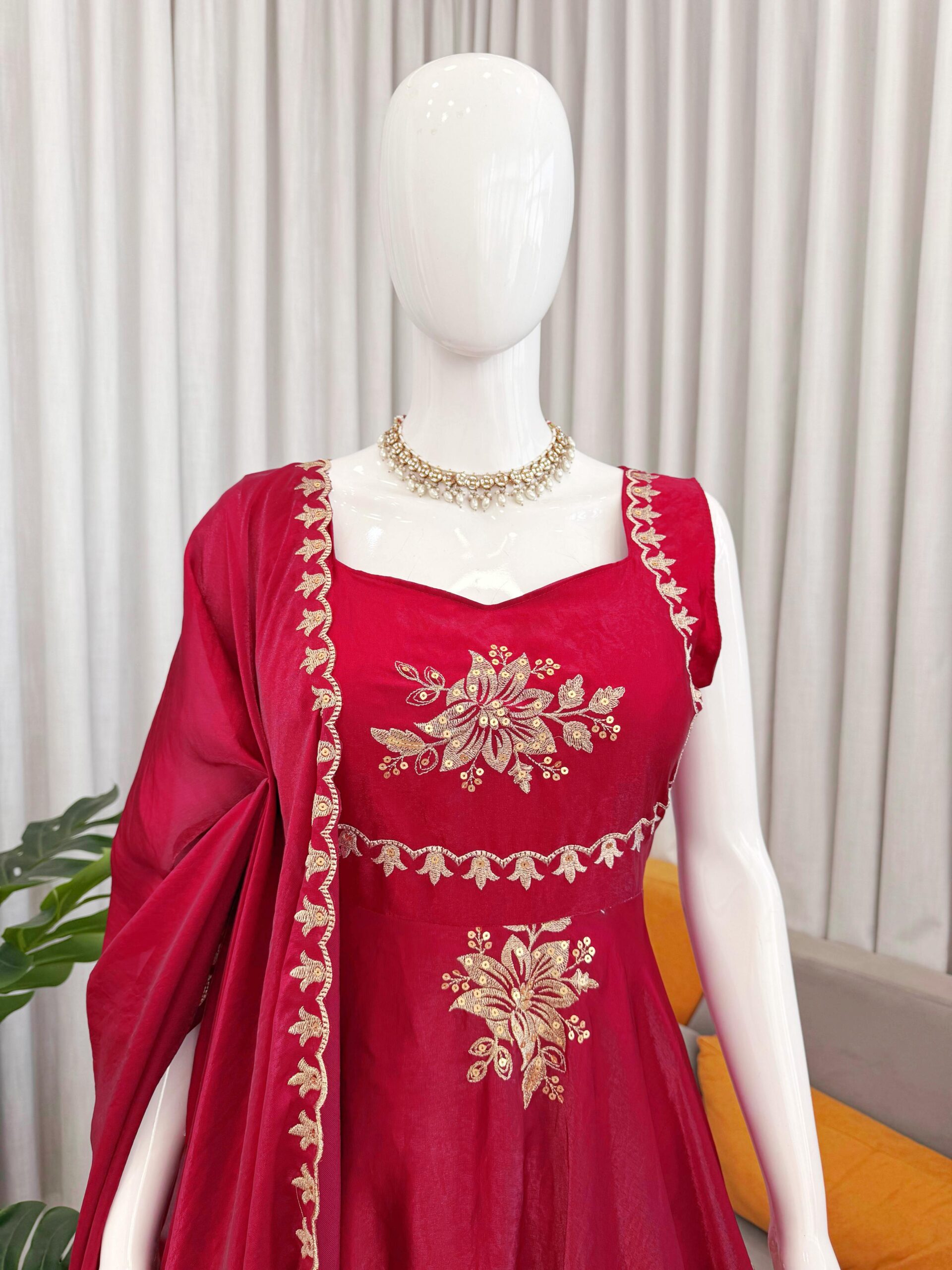 RTC Series Style Code 6011 Kurti Plazo Set with Dupatta — Wholesale Readymade Suit, Vardan Ethnic wholesale from Surat — view 9