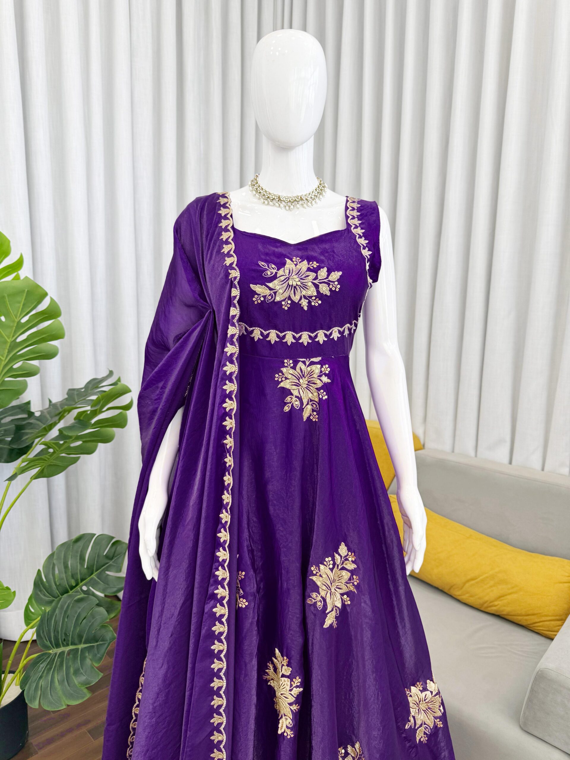 RTC Series Style Code 6011 Kurti Plazo Set with Dupatta — Wholesale Readymade Suit, Vardan Ethnic wholesale from Surat — view 14