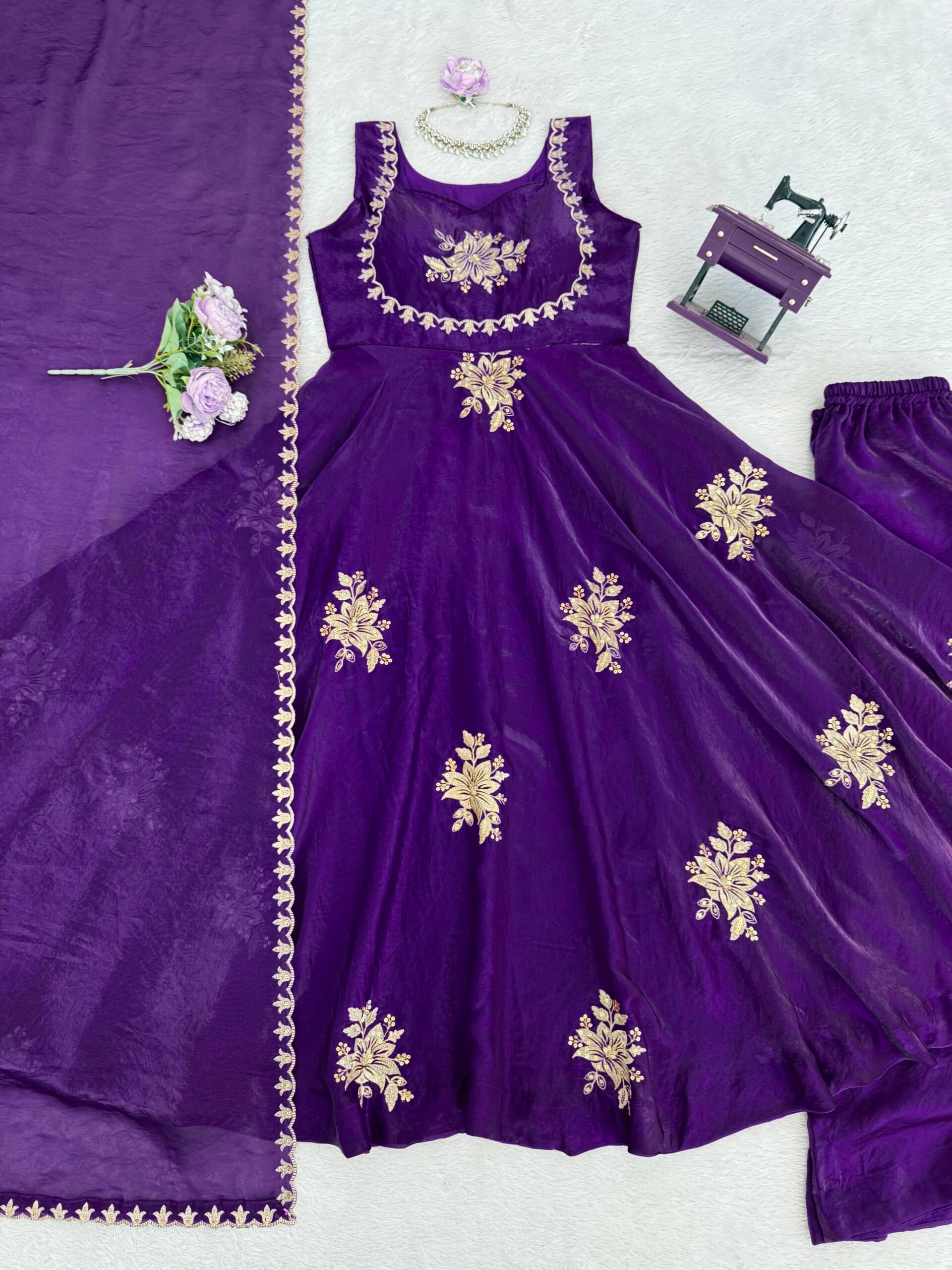 RTC Series Style Code 6011 Kurti Plazo Set with Dupatta — Wholesale Readymade Suit, Vardan Ethnic wholesale from Surat — view 13