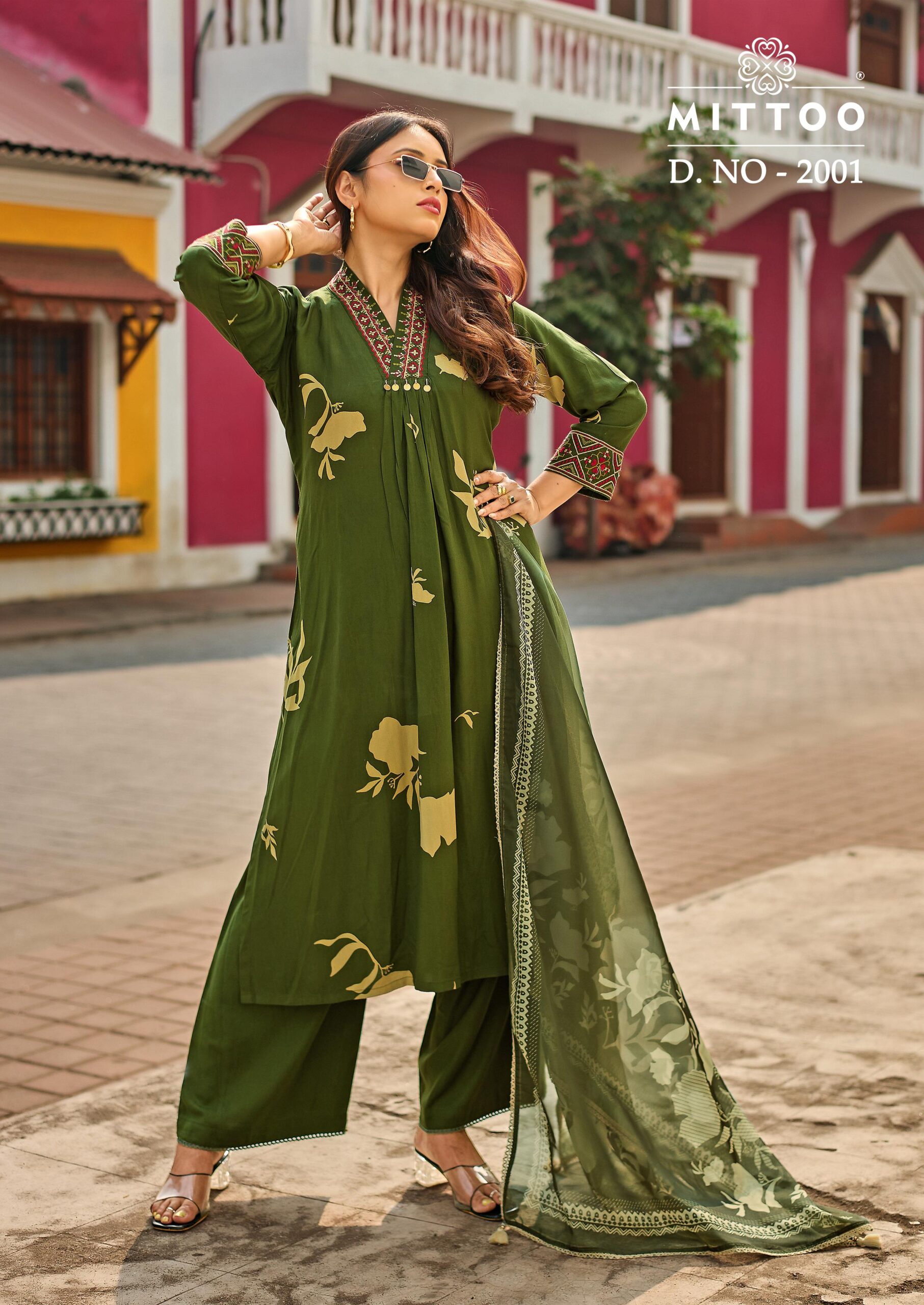 Mittoo Razia Rayon Print Handworked Kurti Set With Dupatta Set — Wholesale Cotton Kurti Pant Set, Mittoo wholesale from Surat — view 2