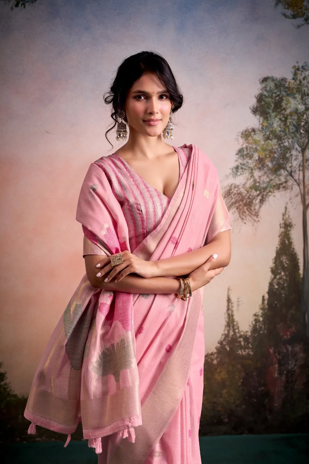 Rajpath Soloni Linen Silk Flower Printed Saree