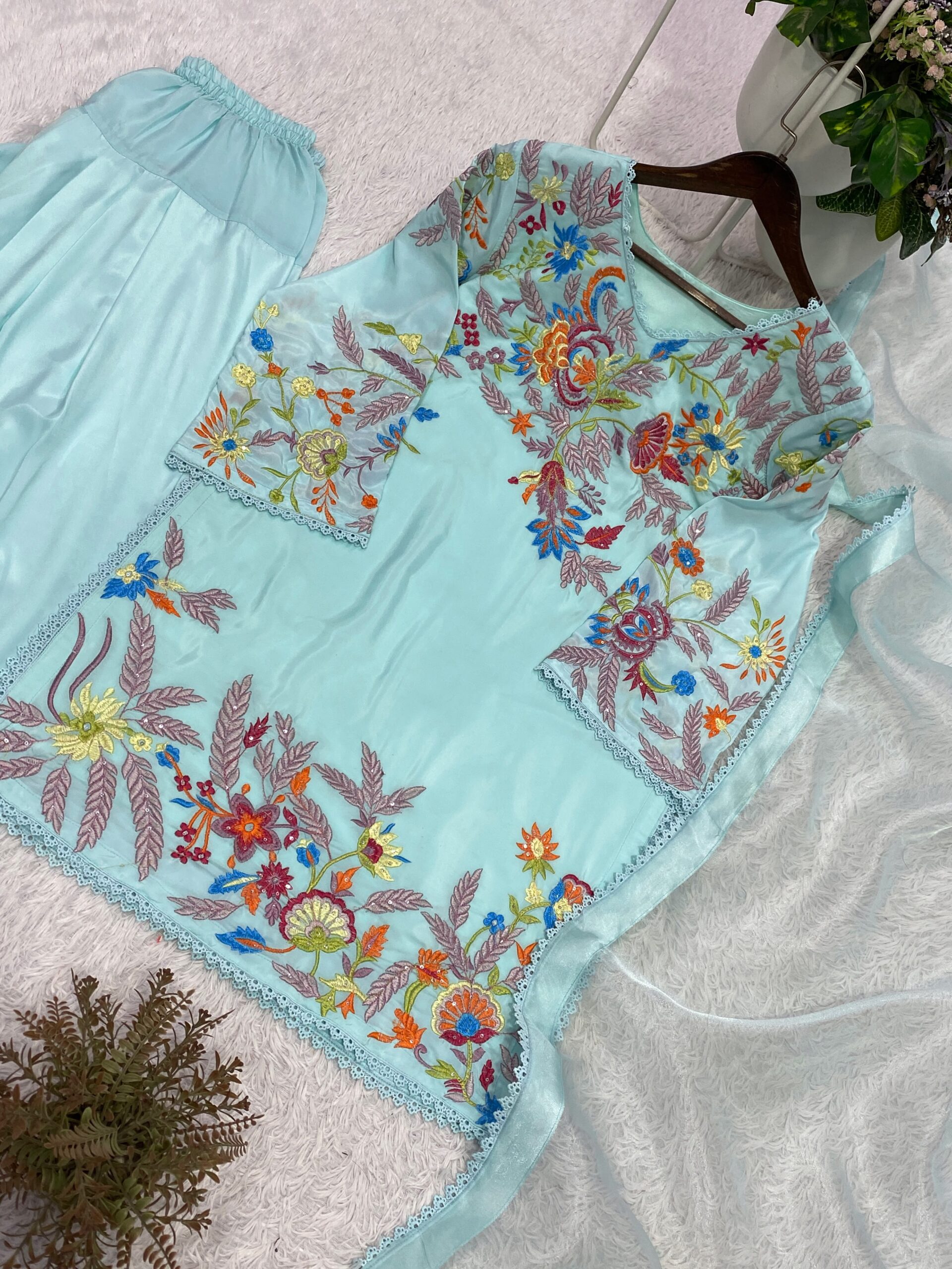 BE-469 Embroidered Farsi Salwar Suit With Organza Dupatta Set - Image 9