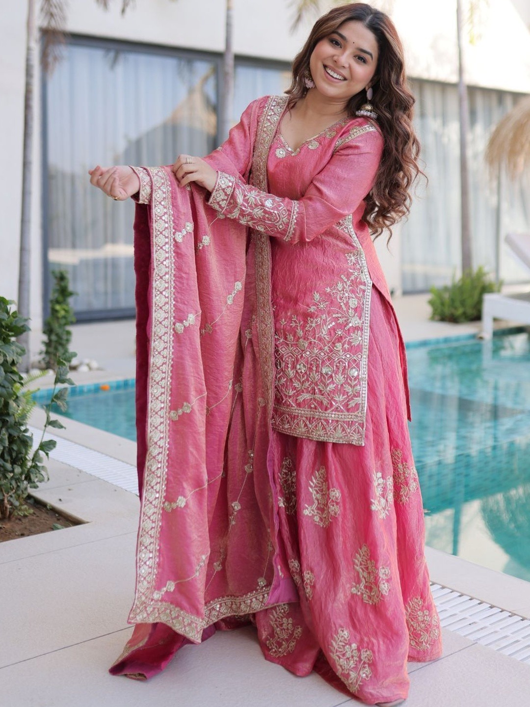 Dhusameera 01 Fandy Silk Embroidered Festival Wear Kurti Set — Wholesale Salwar Suits, Vardan Ethnic wholesale from Surat — view 2