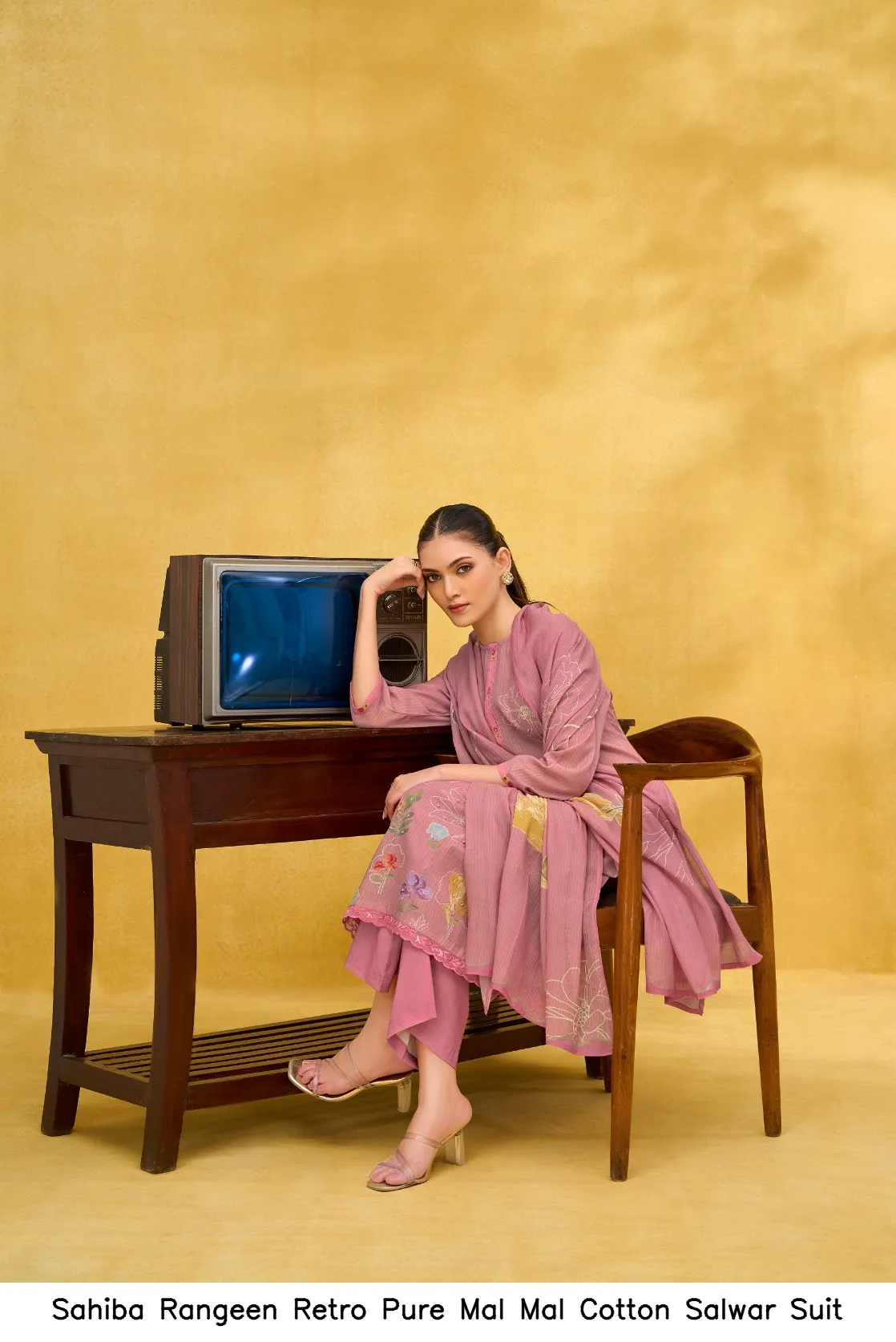 Sahiba Rangeen Retro Pure Mal Mal Cotton Salwar Suit — Wholesale Salwar Suits, Sahiba wholesale from Surat — Photo 2