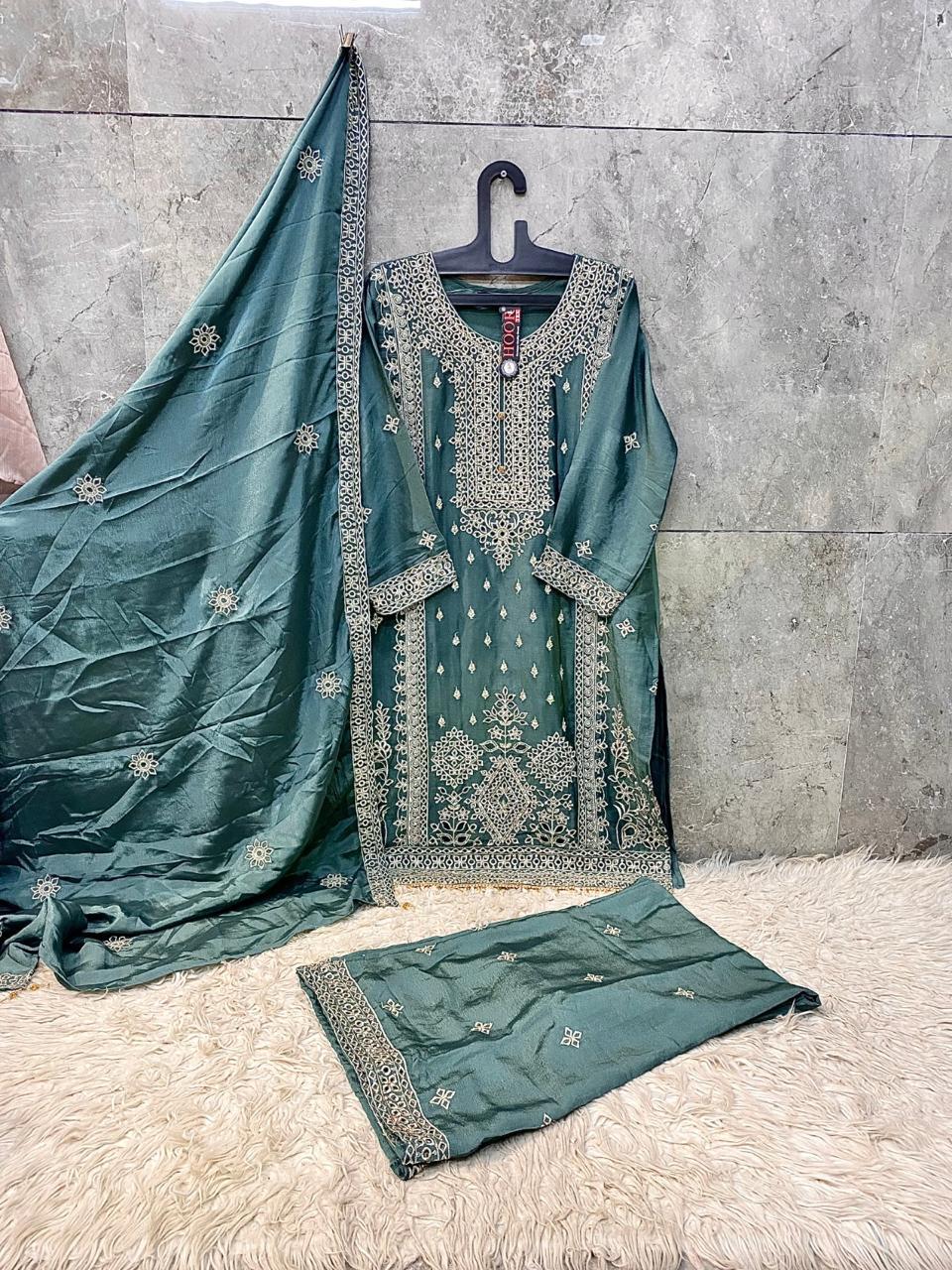 Hoor Tex 473 A To D Chinon Cut Worked Pakistani Salwar Suit — Designer Readymade Suits, hoor Tex wholesale from Surat — view 6