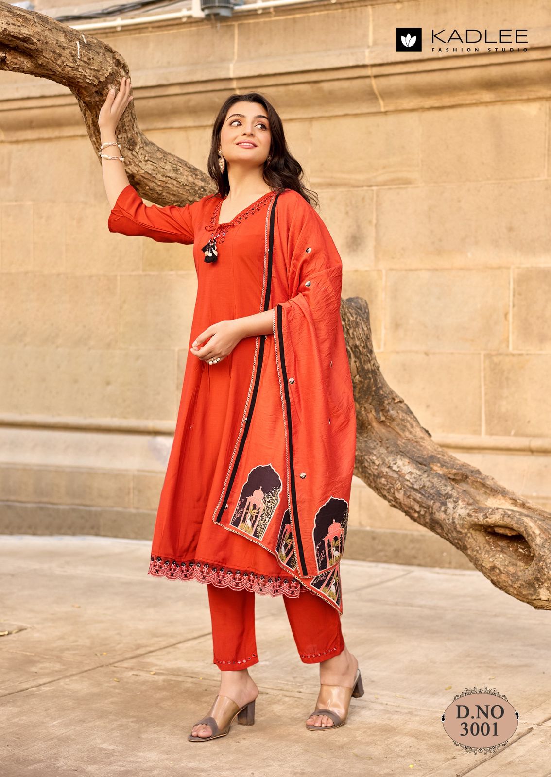Kadlee Sairaa Muslin Thread Worked Readymade Salwar Suit — Wholesale Readymade Suit, MPA wholesale from Surat — view 8