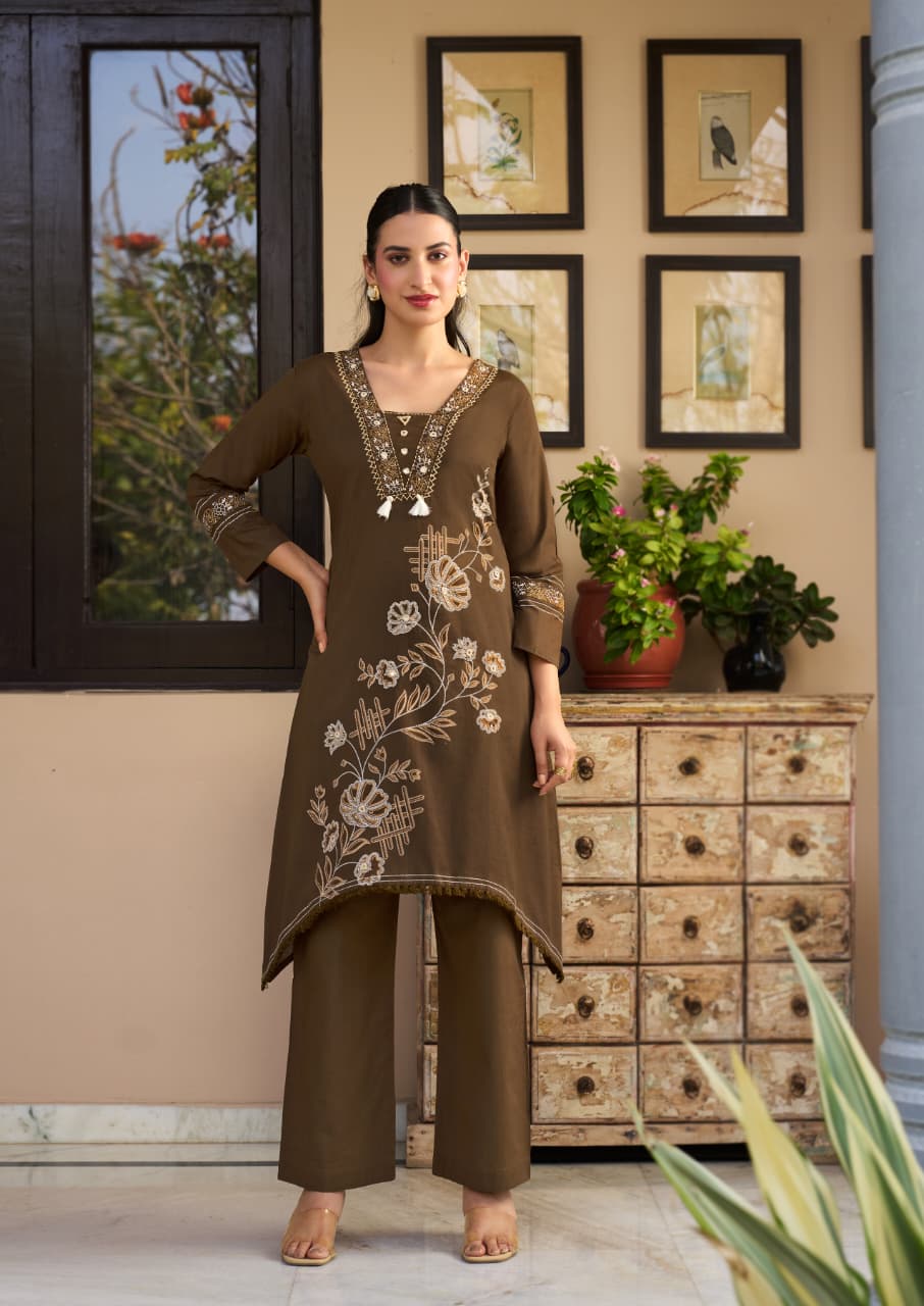 Karissa Amrita Bombay Cotton Handworked Kurti With Bottom Set — Rayon Kurti, Karissa wholesale from Surat — view 2