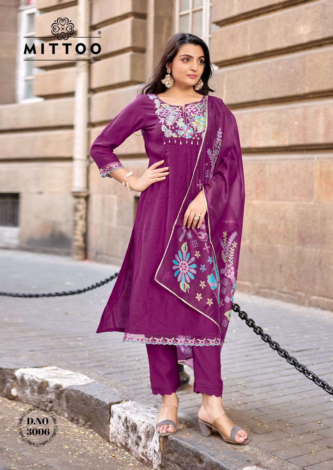Mittoo Aarzoo Viscose Weaving Handworked Readymade Suit — Wholesale Readymade Suit, MPA wholesale from Surat — view 2