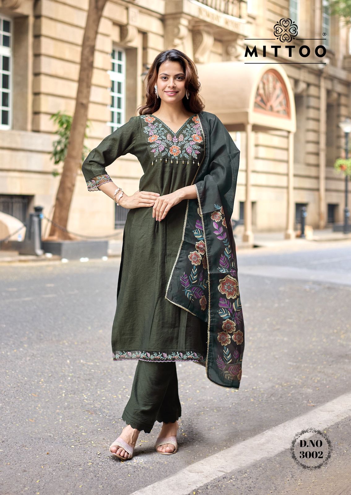 Mittoo Aarzoo Viscose Weaving Handworked Readymade Suit — Wholesale Readymade Suit, MPA wholesale from Surat — view 6