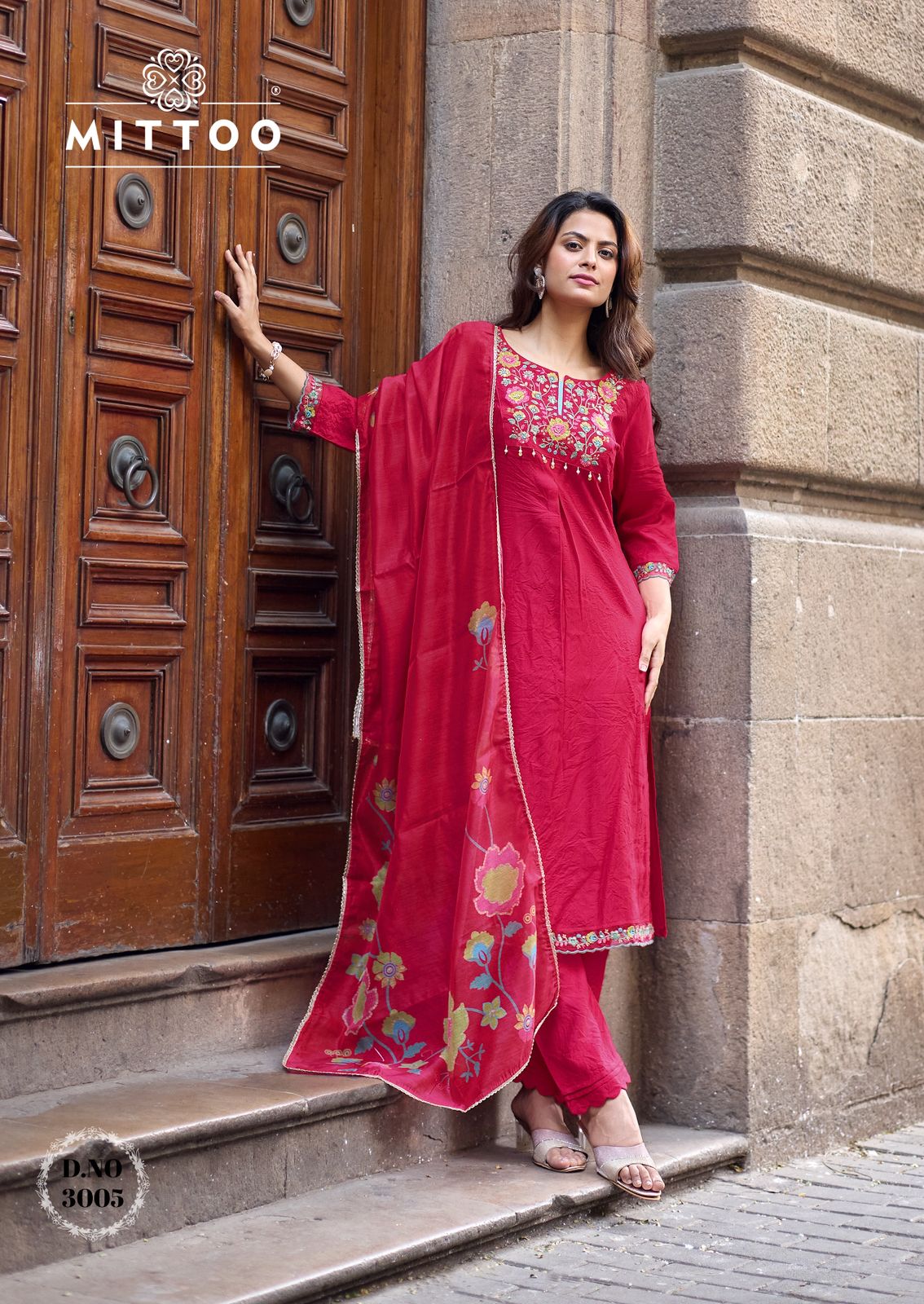 Mittoo Aarzoo Viscose Weaving Handworked Readymade Suit — Wholesale Readymade Suit, MPA wholesale from Surat — view 4