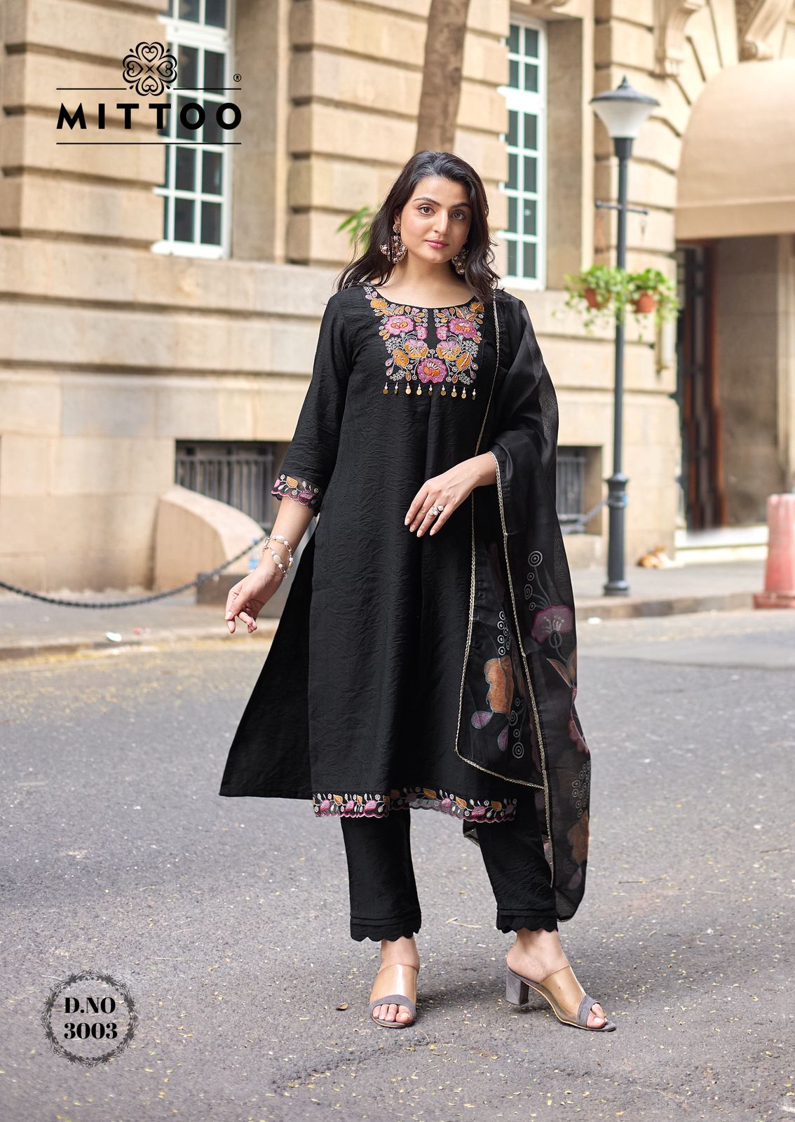 Mittoo Aarzoo Viscose Weaving Handworked Readymade Suit — Wholesale Readymade Suit, MPA wholesale from Surat — view 5