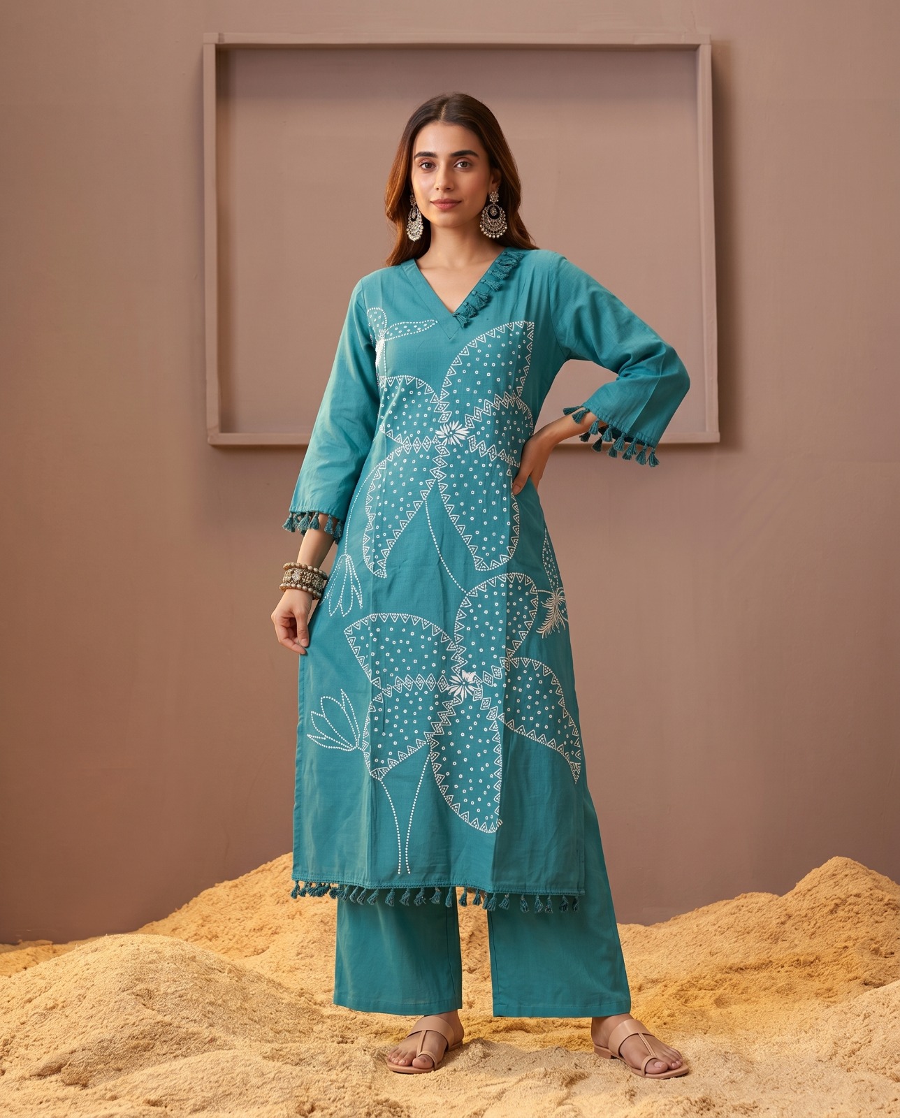 Naisha K 1026 Vertican Thread Worked Kurti With Bottom Set — Wholesale Kurtis, Naisha wholesale from Surat — view 5