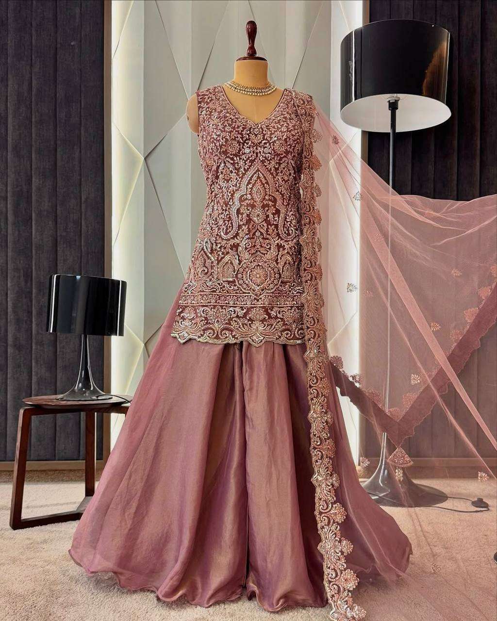 ST 203 Georgette Heavy Gorgeous Designer Readymade Suit — Wholesale Readymade Suit, Vardan Ethnic wholesale from Surat — view 4