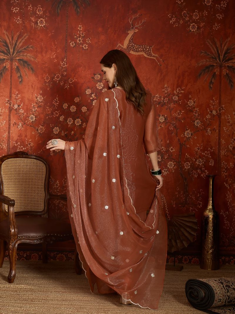Md Mahi 17 Simmar Lining Zari Designer Kurti Pant With Dupatta Set — Wholesale Designer Salwar Suits, MPA wholesale from Surat — view 5