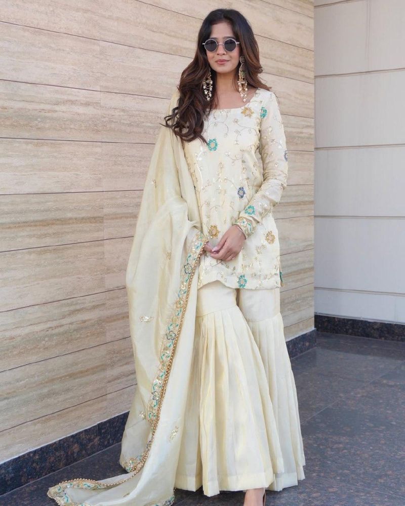Md Mahi 9 Pure Chinon Handworked Designer Salwar Suit Set