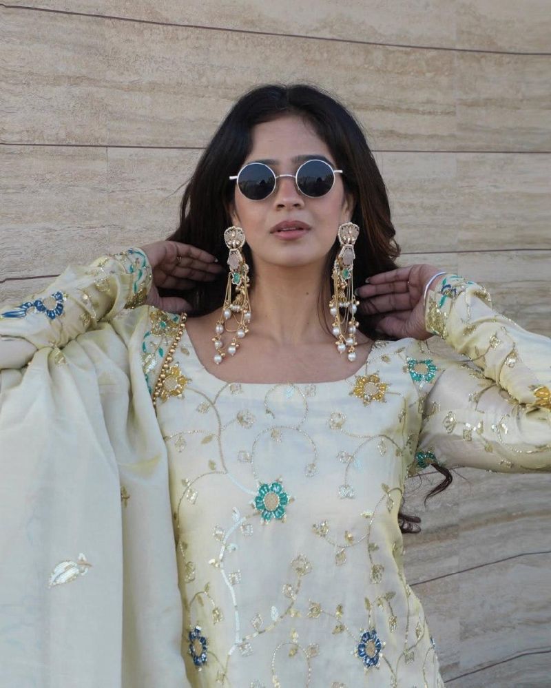 Md Mahi 9 Pure Chinon Handworked Designer Salwar Suit Set — Wholesale Designer Salwar Suits, Vardan Ethnic wholesale from Surat — view 4