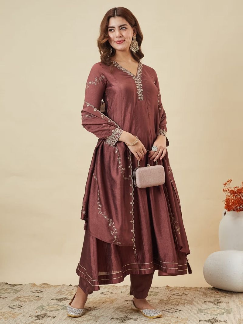 Navya Kurti 282 Vichitra Silk Embroidered Kurti With Bottom Dupatta Set — Wholesale Cotton Kurti Pant Set, Vardan Ethnic wholesale from Surat — view 2