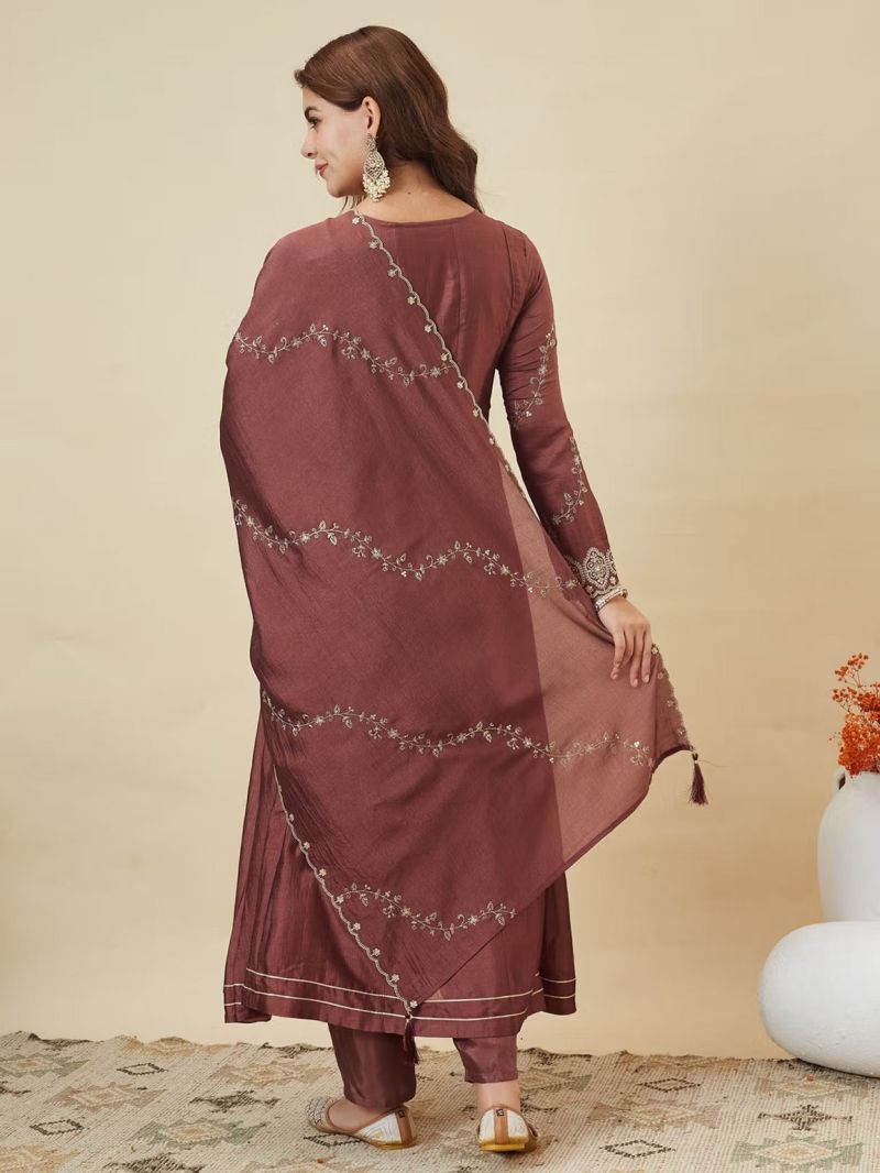 Navya Kurti 282 Vichitra Silk Embroidered Kurti With Bottom Dupatta Set — Wholesale Cotton Kurti Pant Set, Vardan Ethnic wholesale from Surat — view 4
