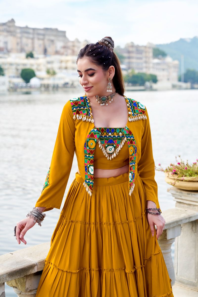 Taraa L 1662 Pure Rayon Traditional Gamthi Work Lehenga Choli With Koti Set — Wholesale Lehenga, Vardan Ethnic wholesale from Surat — view 5