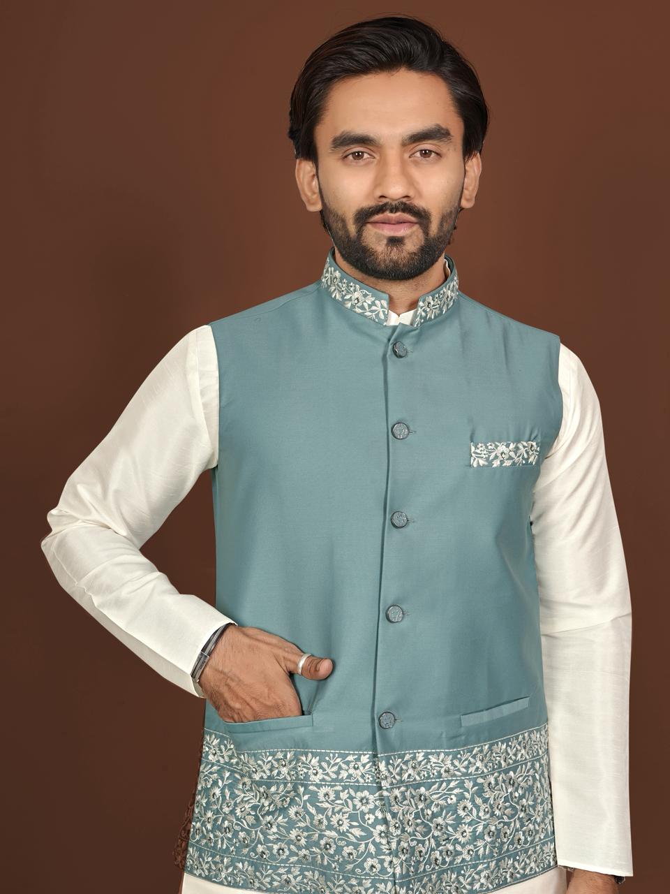 Aagaman Men's Designer Silk Koti Kurta Pant Set — Men's Wear, Vardan Ethnic wholesale from Surat — view 10