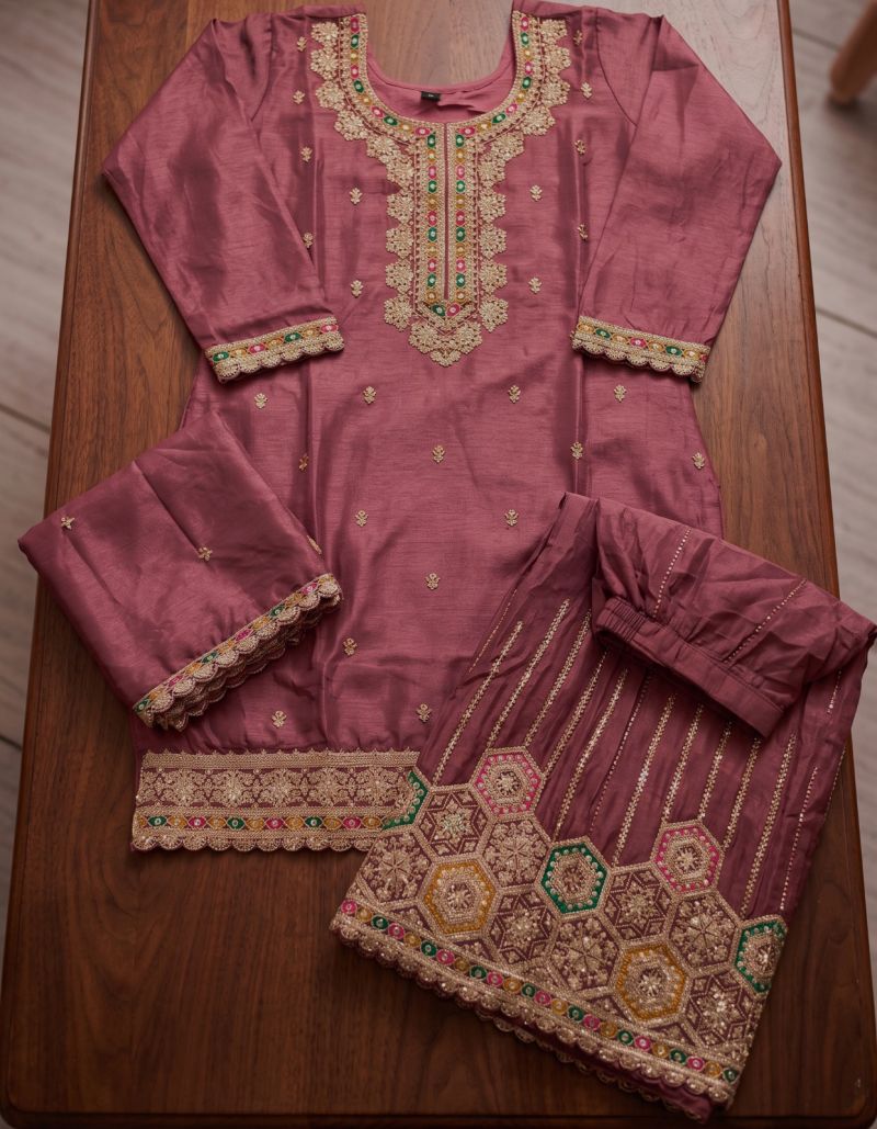 Aurraa Retvi Chinon With Daman Work Salwar Kameez Catalog — Wholesale Kurtis, Vardan Ethnic wholesale from Surat — view 9