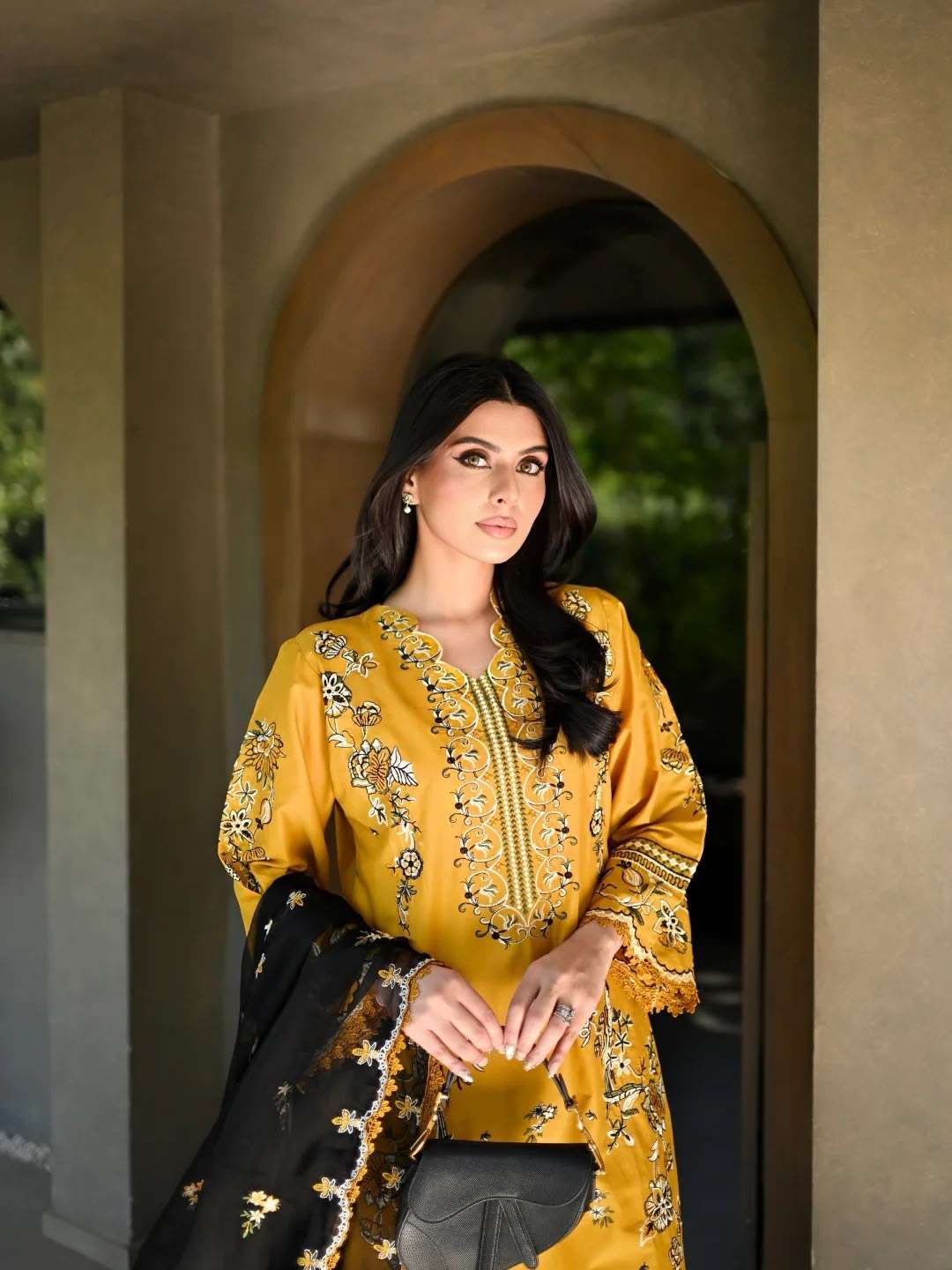 BE 480 ROMAN SILK DESIGNER EMBROIDERED WORKED TOP PLAZZO WITH DUPATTA Set
