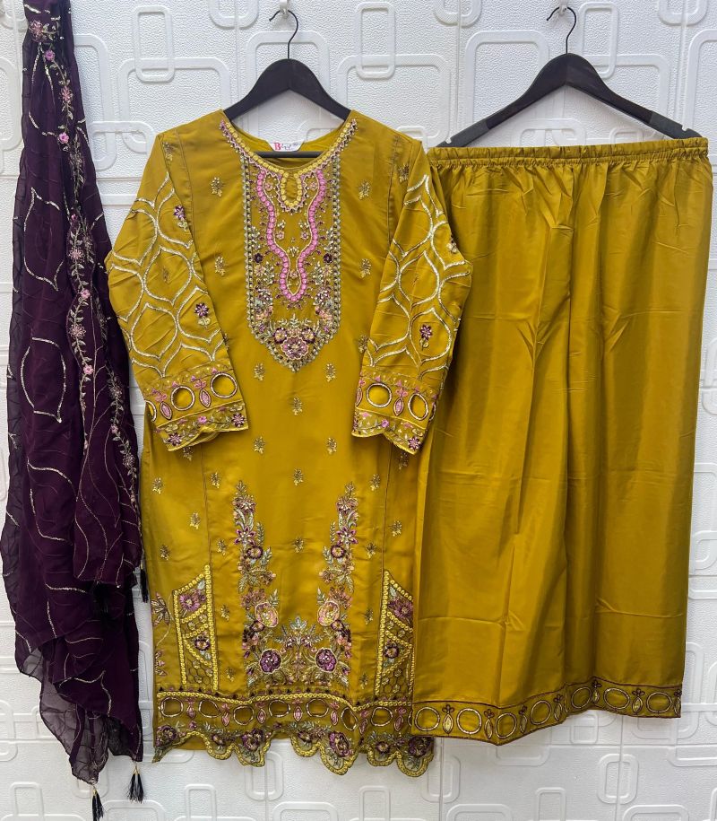Bilqis B 268 A to D Faux Georgette Embroidered Salwar Kameez — Wholesale Kurtis, Vardan Ethnic wholesale from Surat — view 6