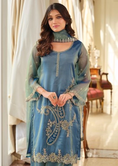 Eba Firdaus Simar Beads Work Embroidery Designer Salwar Suit