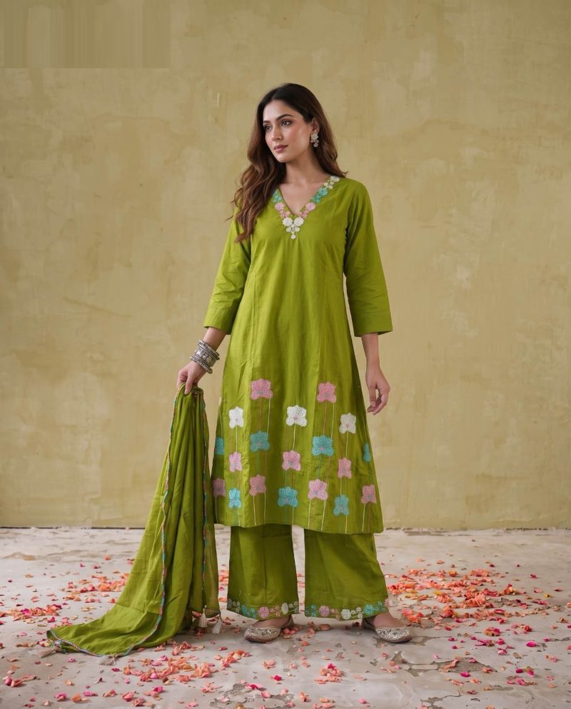 Naisha K 1135 Mul Cotton Embroidered Kurti With Bottom Dupatta Set — Wholesale Salwar Suits, Naisha wholesale from Surat — view 4