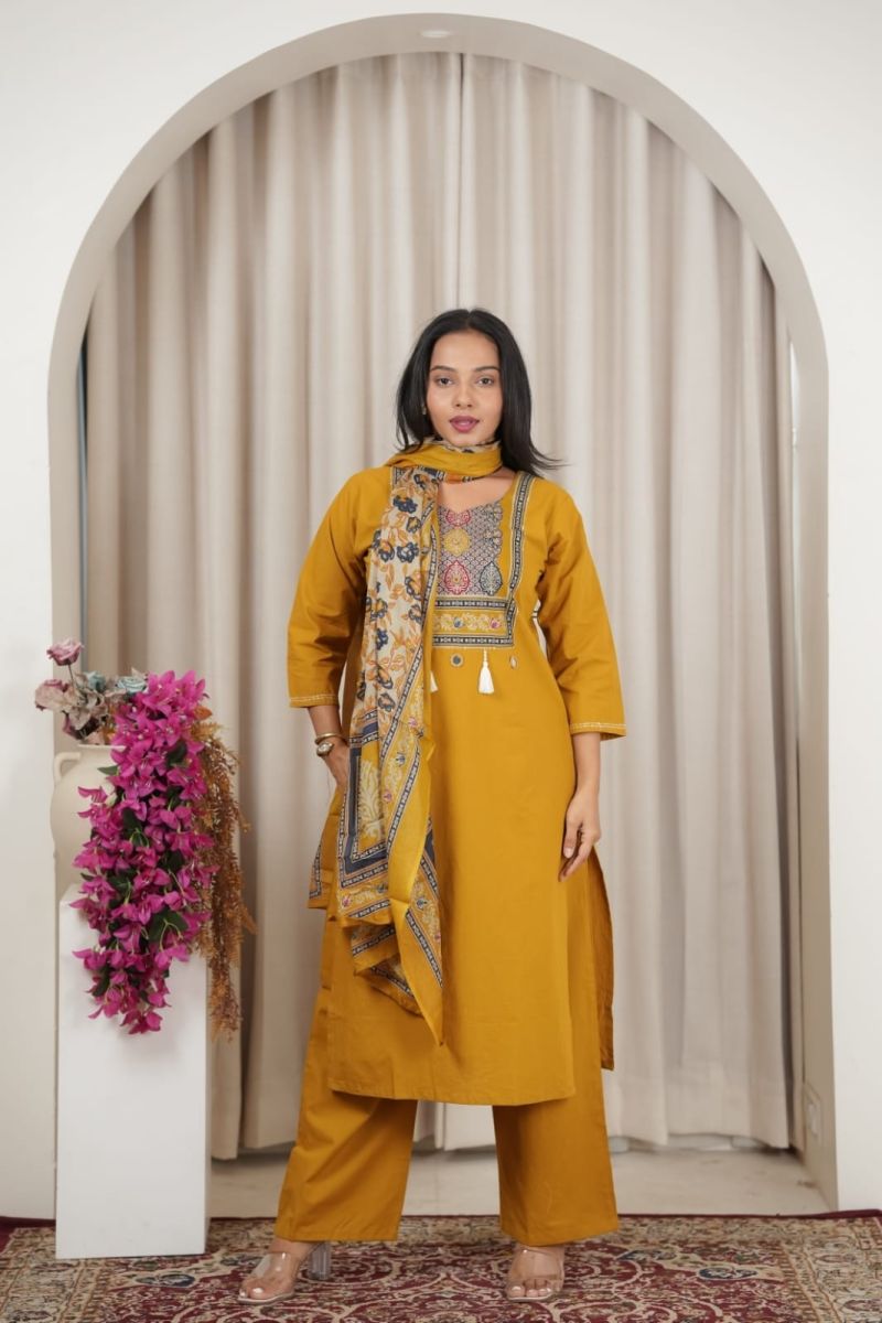 Naisha K 1138 Dhabu Cotton Printed Neck Work Kurti With Bottom Dupatta Set — Wholesale Readymade Suit, Vardan Ethnic wholesale from Surat — view 6