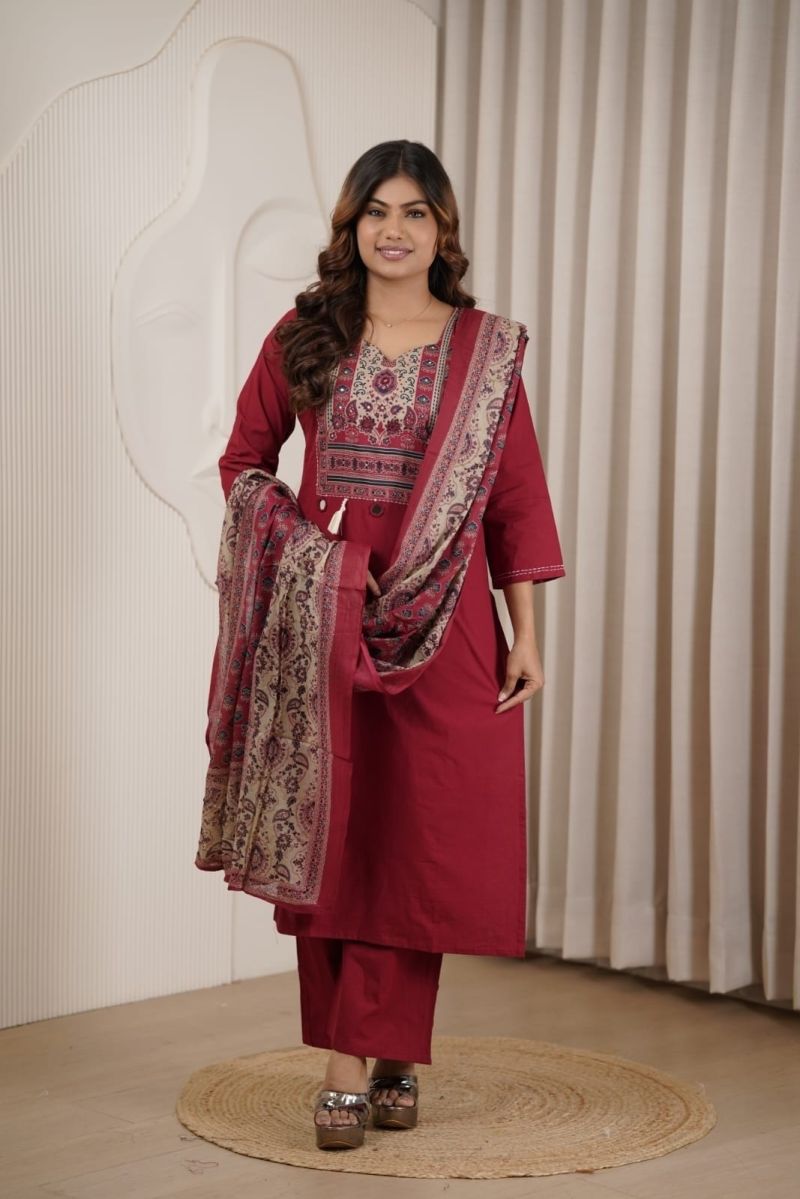 Naisha K 1138 Dhabu Cotton Printed Neck Work Kurti With Bottom Dupatta Set — Wholesale Readymade Suit, Vardan Ethnic wholesale from Surat — view 8