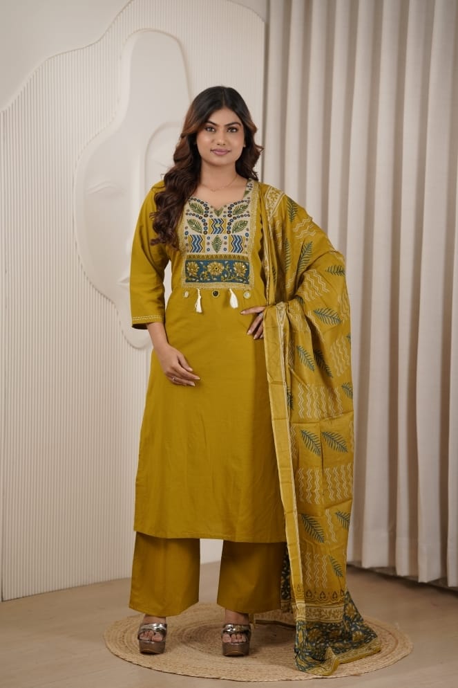 Naisha K 1138 Dhabu Cotton Printed Neck Work Kurti With Bottom Dupatta Set — Wholesale Readymade Suit, Vardan Ethnic wholesale from Surat — view 9