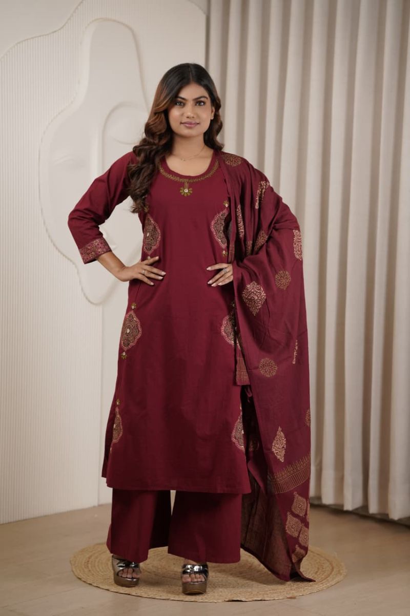 Naisha K 1145 Dhabu Cotton Manual Work Kurti With Pant Dupatta Set — Wholesale Cotton Kurti Pant Set, Vardan Ethnic wholesale from Surat — view 2