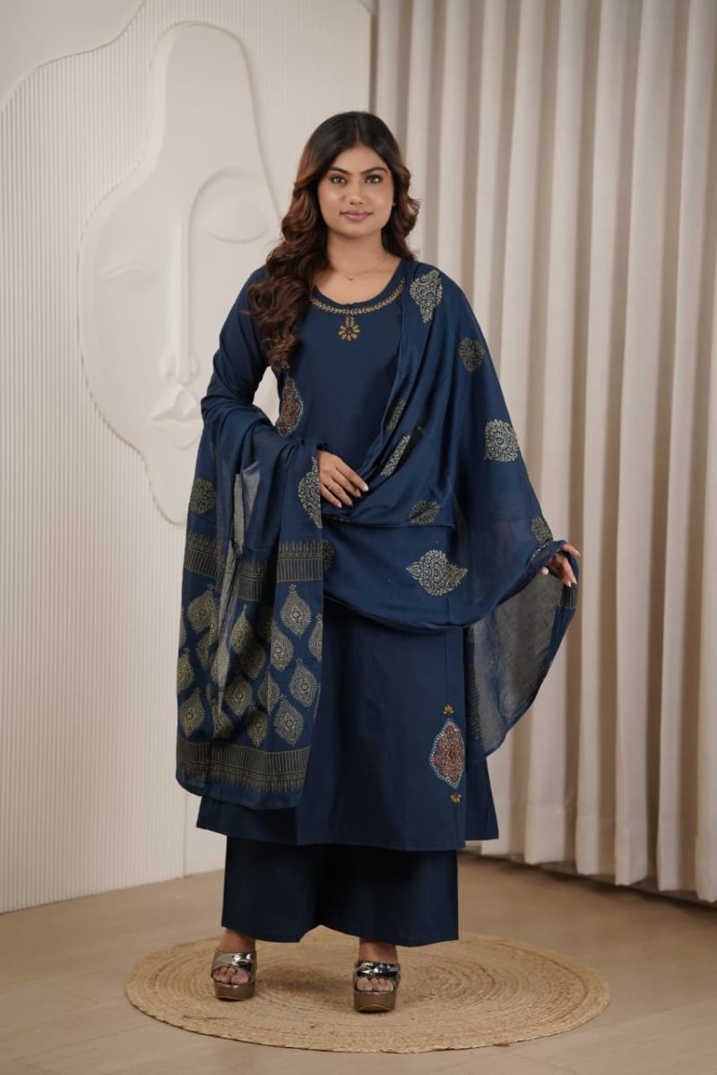 Naisha K 1145 Dhabu Cotton Manual Work Kurti With Pant Dupatta Set — Wholesale Cotton Kurti Pant Set, Vardan Ethnic wholesale from Surat — view 4
