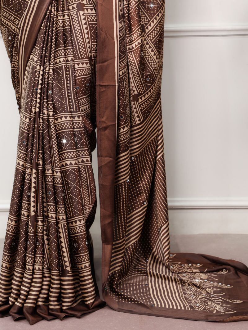 Taraa L 7405 Satin Silk Ajrakh Printed Saree Catalog — Wholesale Sarees, Vardan Ethnic wholesale from Surat — view 9